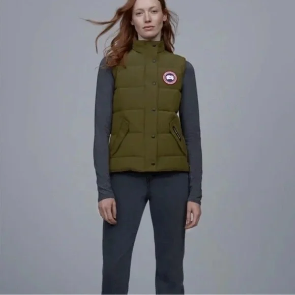 CANADA GOOSE Freestyle Olive Green Puffer Vest - Picture 1 of 8